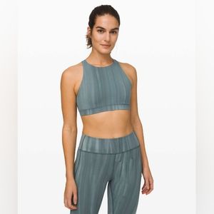 LULULEMON High Neck Energy Bra Sz 2